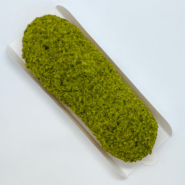 Eclair #27 - Pistachio