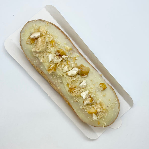 Eclair #01 - Vanilla Cream & Caramelised Cashews